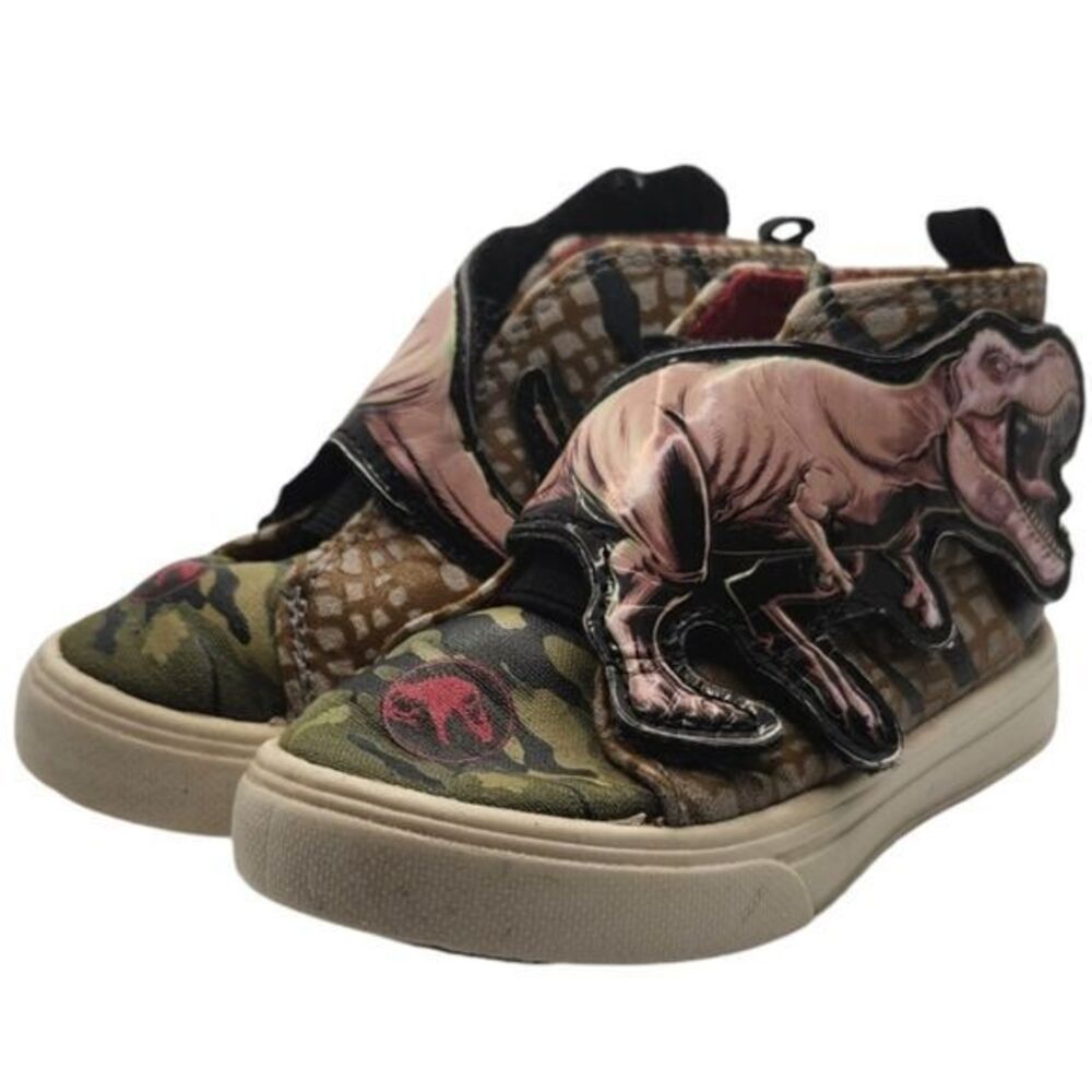 Jurassic World Dinosaur shoes ‎ Size 7 🦕